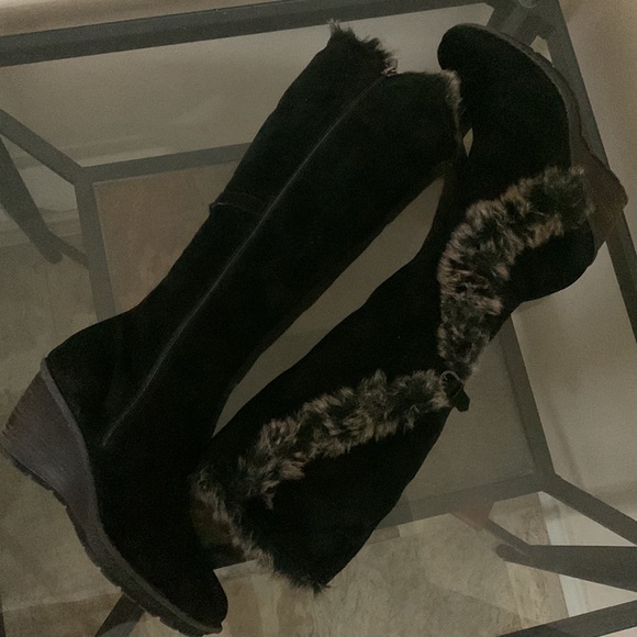 AQUATALIA by Marvin K/ ITALIAN Tall Fur Lined Suede Platform Wedge Boots - Picture 3 of 13